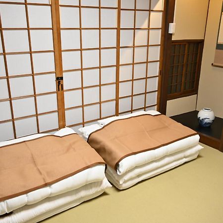 Kyoto Central Base Bagian luar foto