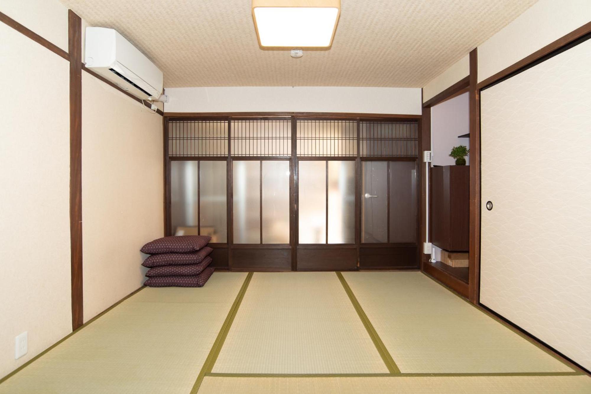 Kyoto Central Base Bagian luar foto